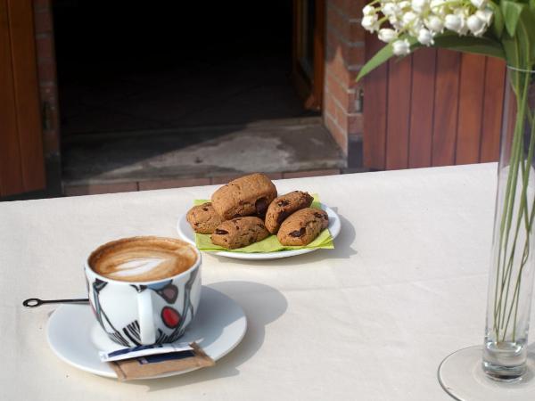 Hotel EMI : photo 3 de la chambre chambre double Économique