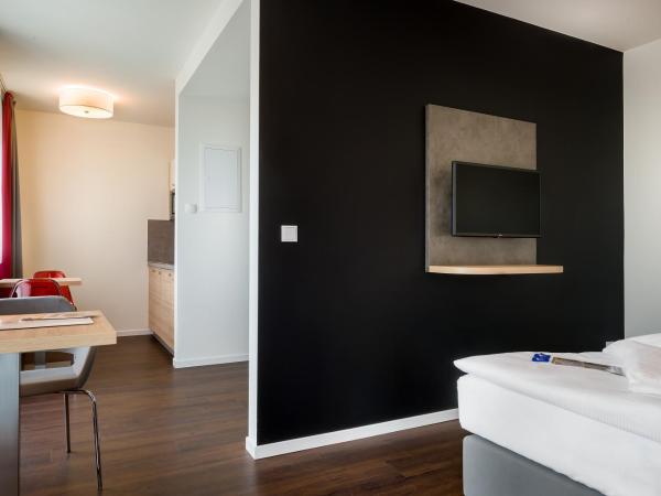 Signature East Hotel Apartment : photo 3 de la chambre appartement