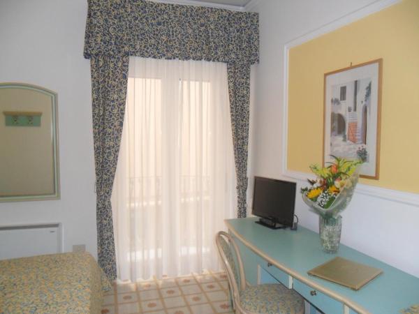 Hotel Solemare Beach & Beauty SPA : photo 4 de la chambre chambre double ou lits jumeaux standard
