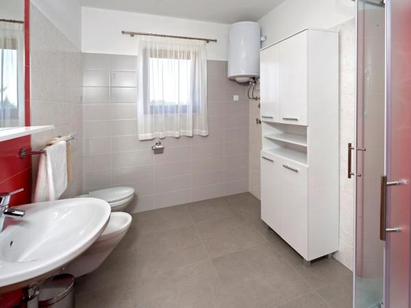 Apartments Beakovic : photo 8 de la chambre appartement standard