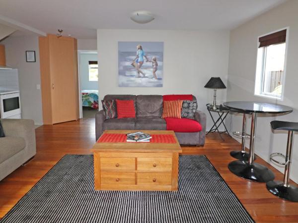 Sumner Bay Motel : photo 5 de la chambre appartement 2 chambres