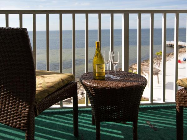 Sailport Waterfront Suites : photo 1 de la chambre suite 1 chambre - vue sur baie