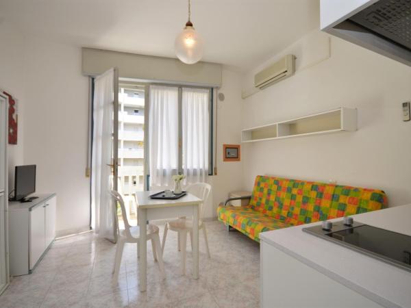 Aparthotel Pineda : photo 4 de la chambre studio avec balcon 