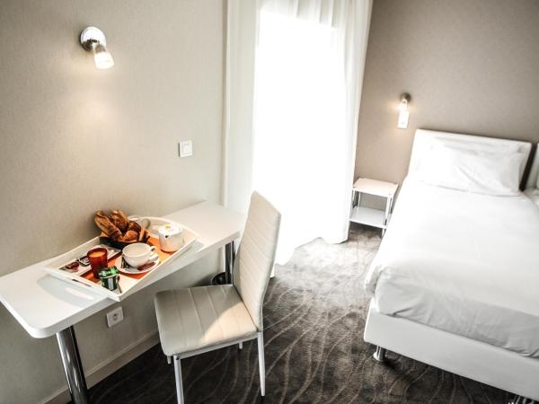 Hôtel Ligure : photo 1 de la chambre chambre triple