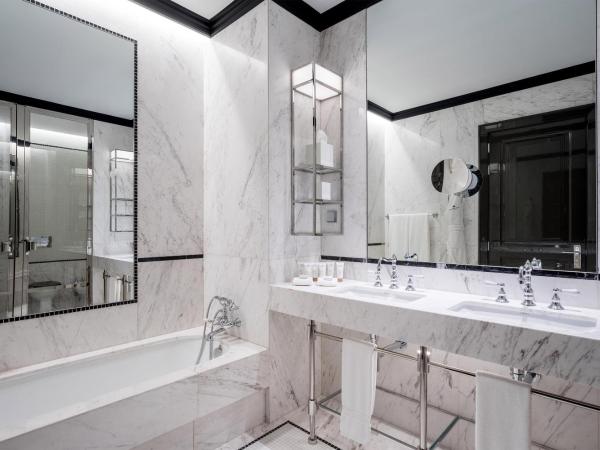 Maison Albar - Le Monumental Palace : photo 2 de la chambre suite junior