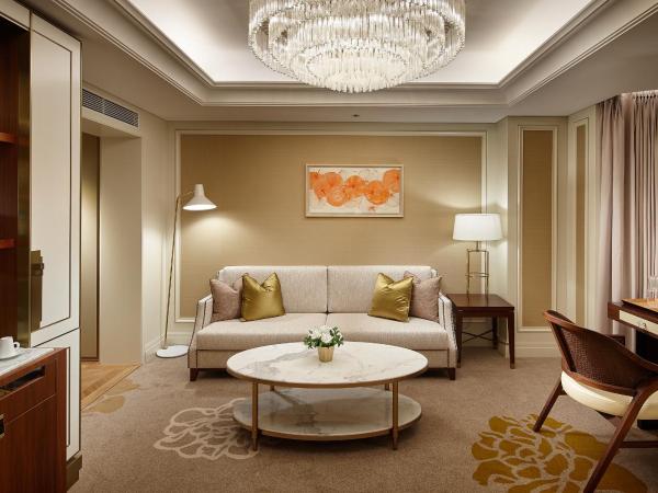 Lotte Hotel Seoul : photo 9 de la chambre suite junior exécutive avec chambre double - accès inclus à la cime