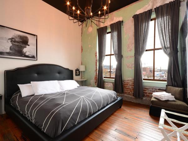 Hostel Fish : photo 8 de la chambre chambre lit king-size