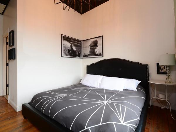 Hostel Fish : photo 9 de la chambre chambre lit king-size