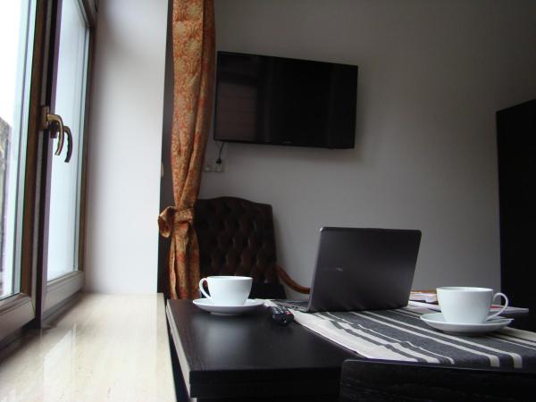 St. Dorothys hostel - apartments : photo 5 de la chambre studio de luxe - vue sur ville