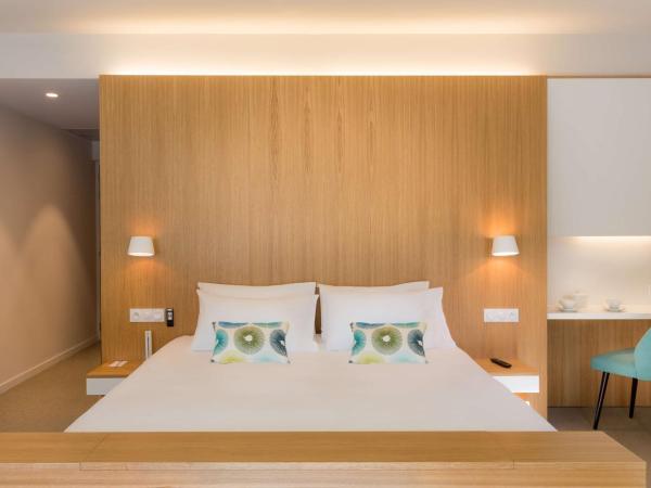 Best Western Plus Hotel Divona Cahors : photo 5 de la chambre suite junior lit king-size - non-fumeurs