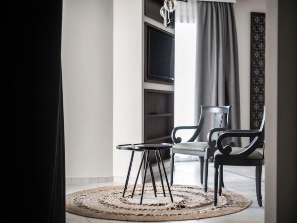 Luxor e Cairo The Beach Resort : photo 8 de la chambre suite lit king-size - vue sur mer