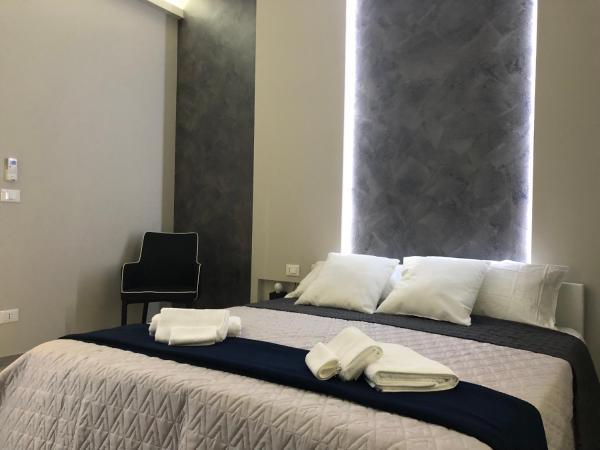 Turin Central Rooms : photo 2 de la chambre chambre deluxe (2 adultes + 1 enfant)