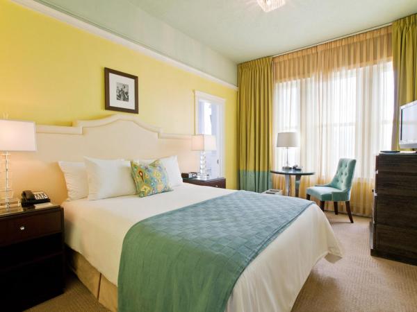 Hotel DeLuxe : photo 1 de la chambre chambre lit queen-size premium