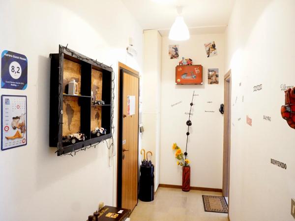 Aurora Guest House- Dimore Bolognesi : photo 5 de la chambre chambre double avec salle de bains privative