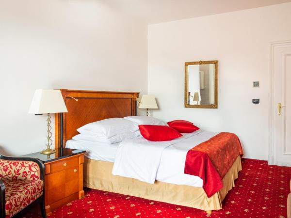 Hotel Leon D´Oro : photo 2 de la chambre chambre double ou lits jumeaux