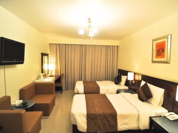 Phoenicia Grand Hotel : photo 4 de la chambre chambre double ou lits jumeaux standard