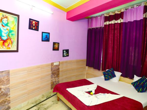 Royal Heritage Guest House : photo 5 de la chambre chambre double avec salle de bains privative