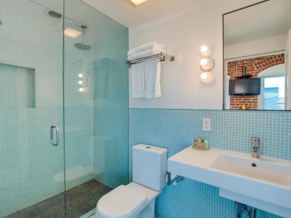 Venice Breeze Suites : photo 3 de la chambre suite studio - vue sur rue