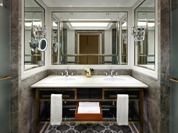 Lotte Hotel Seoul : photo 10 de la chambre suite junior exécutive avec chambre double - accès inclus à la cime