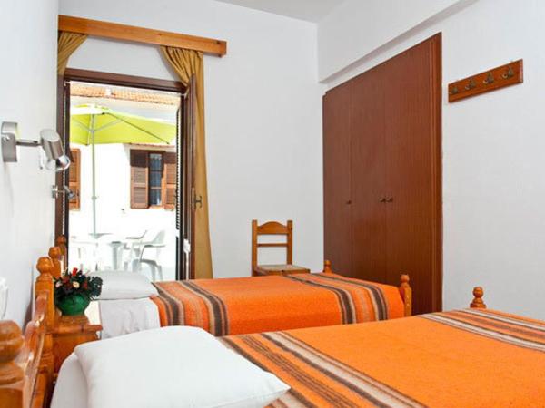 Stavros Pension : photo 1 de la chambre chambre lits jumeaux