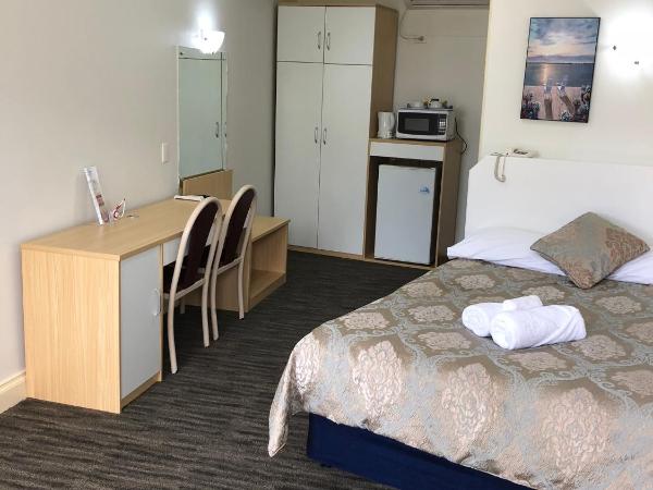 Jacksons Motor Inn : photo 1 de la chambre chambre lit queen-size Économique 2 adultes uniquement