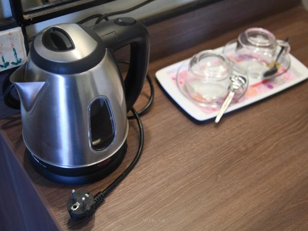 Opey De Place : photo 8 de la chambre chambre double - vue sur piscine