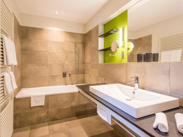 Belvedere Swiss Quality Hotel : photo 6 de la chambre chambre double ou lits jumeaux deluxe avec climatisation - vue sur eiger