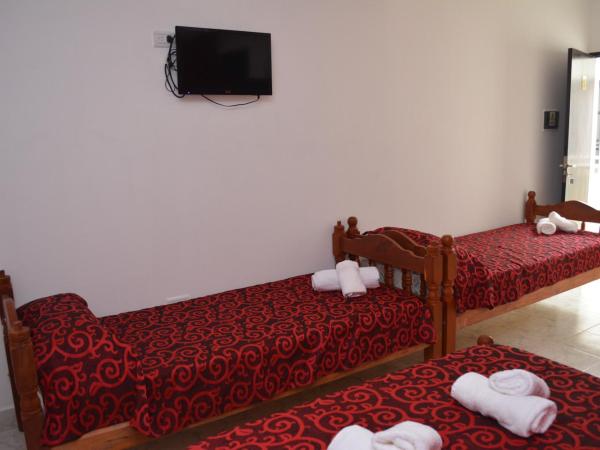 Hotel Isella : photo 2 de la chambre chambre quadruple