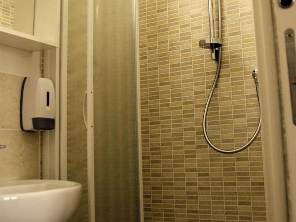 Il Grillo Di Firenze B&B : photo 7 de la chambre chambre double