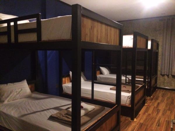 Lanta Chaolay : photo 2 de la chambre lit dans dortoir mixte de 6 lits
