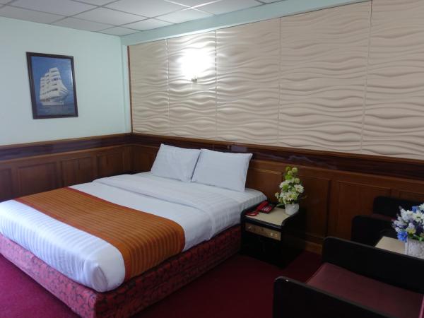 Serene Hotel : photo 5 de la chambre chambre double deluxe
