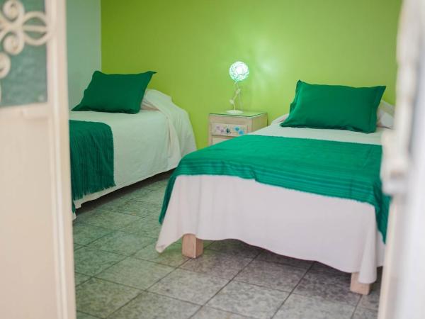 Hostal Tlaquepaque : photo 5 de la chambre chambre lits jumeaux