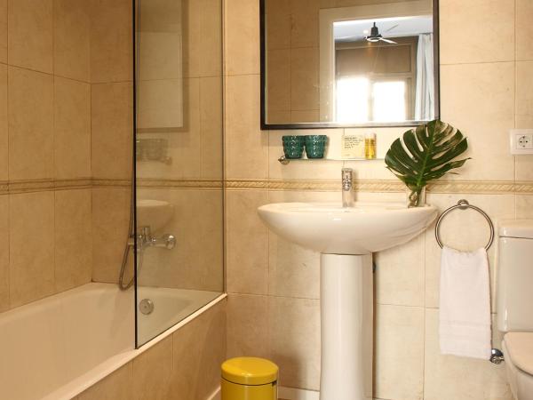 Chic & Basic Lemon Boutique Hotel : photo 3 de la chambre chambre double supérieure avec balcon