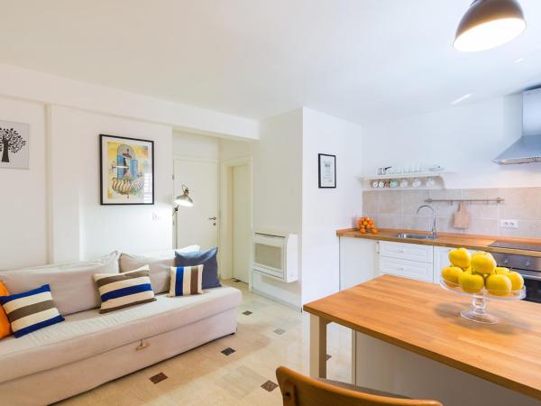 Valamar Riviera Hotel & Residence : photo 6 de la chambre apartment for 4+1 old town view - old town suites & rooms