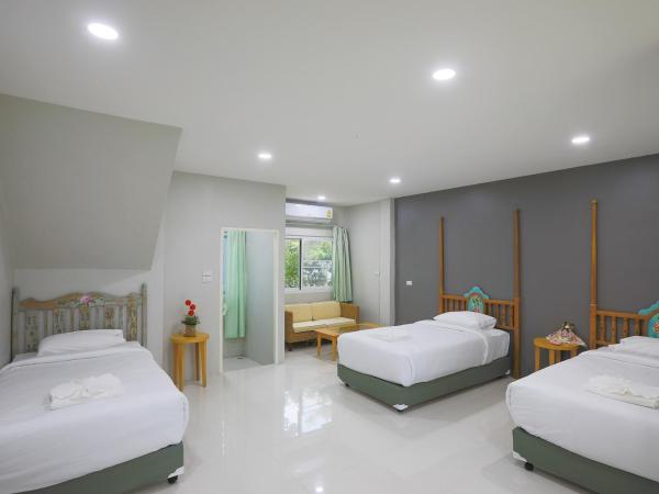Phuket Nonnita Boutique Resort - SHA Plus : photo 2 de la chambre chambre triple deluxe