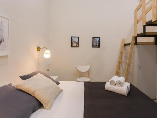 Epic Days Guest House : photo 6 de la chambre suite