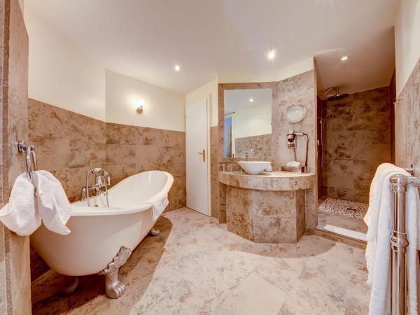 Hotel Regina : photo 1 de la chambre suite - vue sur montagne