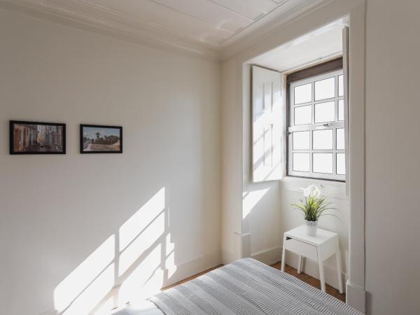 Epic Days Guest House : photo 3 de la chambre chambre double avec salle de bains privative