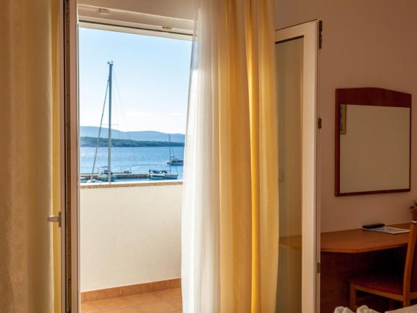 Hotel Adria : photo 5 de la chambre chambre double avec balcon - vue sur mer