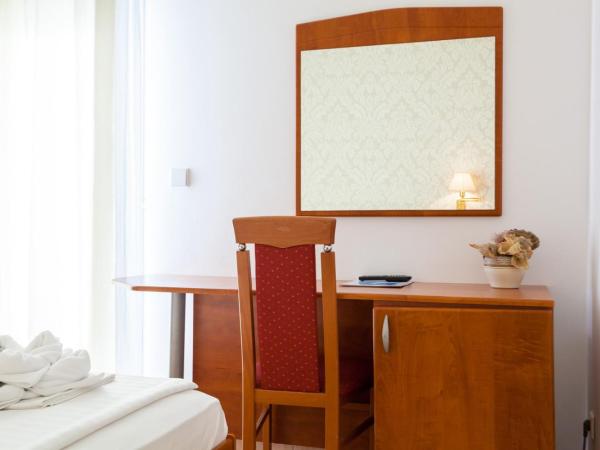 Hotel Adria : photo 5 de la chambre chambre double