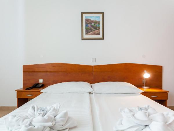 Hotel Adria : photo 8 de la chambre chambre double ou lits jumeaux