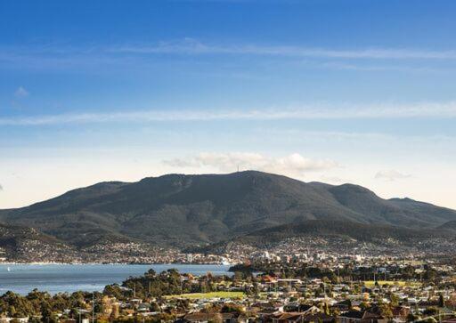 Shoreline Hotel : photo 2 de la chambre chambre lit king-size - vue sur rivière