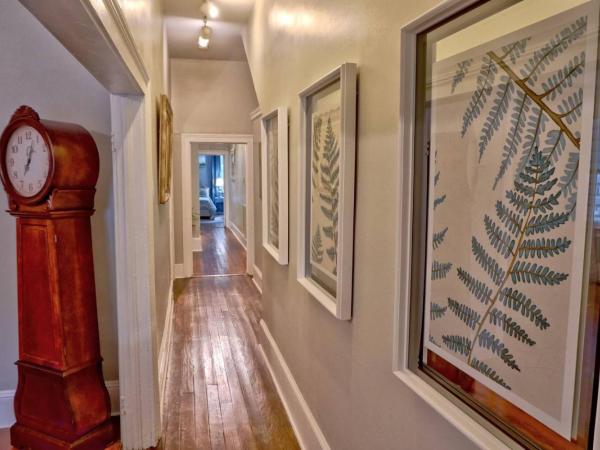 Beautiful 6 Bed, 5 Bath Historic Savannah Home : photo 3 de la chambre maison 5 chambres