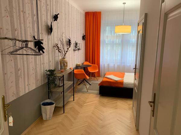 Great place near city centre : photo 1 de la chambre chambre double deluxe avec douche