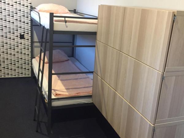 Hostel City Center Gdynia : photo 3 de la chambre lit dans dortoir mixte de 6 lits