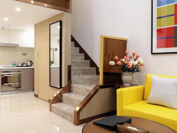 Royal Star Apartment(Guangzhou Central City Branch) : photo 4 de la chambre fashion duplex king bed