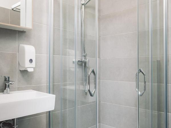 Stay Swanky Hostel : photo 4 de la chambre dortoir mixte de 4 lits