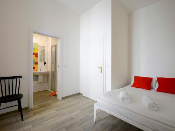 Safestay Prague Charles Bridge : photo 1 de la chambre chambre double avec salle de bains privative