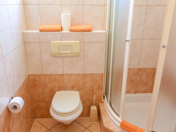 Guesthouse Villa Adria : photo 3 de la chambre chambre double