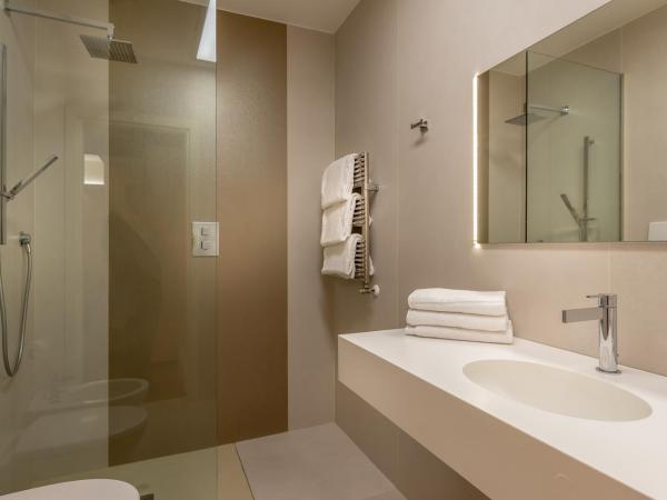 Hotel Polo : photo 9 de la chambre chambre double deluxe avec balcon